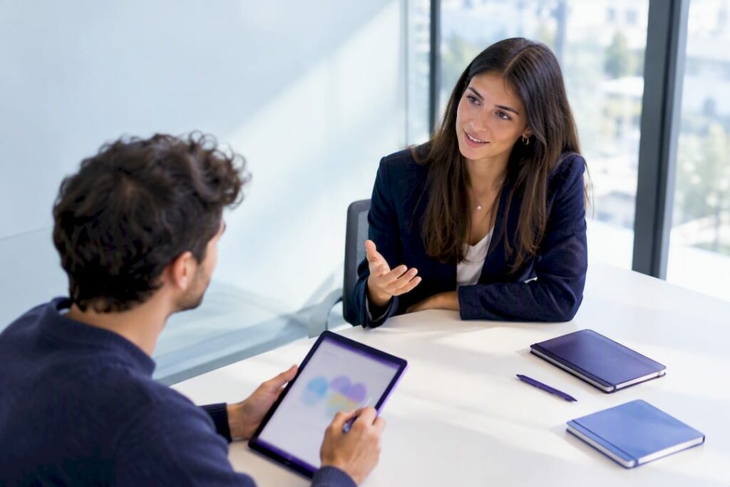 Sondage client B2B externalisé : ce qu&rsquo;il faut exiger du prestataire